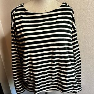 Boden dark green and White Long Sleeve Boxy Tee Sz XL good condition